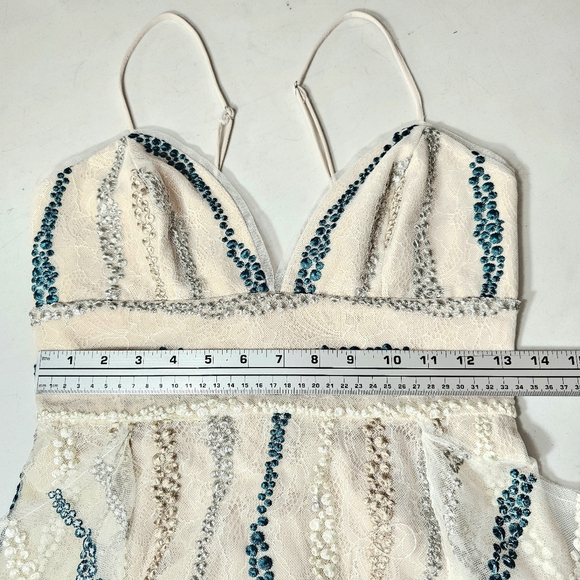 BCBGMAXAZRIA NWT Lilian Dress Sz 6 Ivory, silver, gold, teal Prom, Formal - Picture 12 of 16